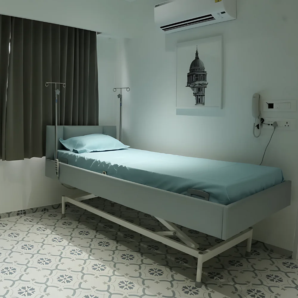 Private patient room at Tirtham Surgical Hospital 12